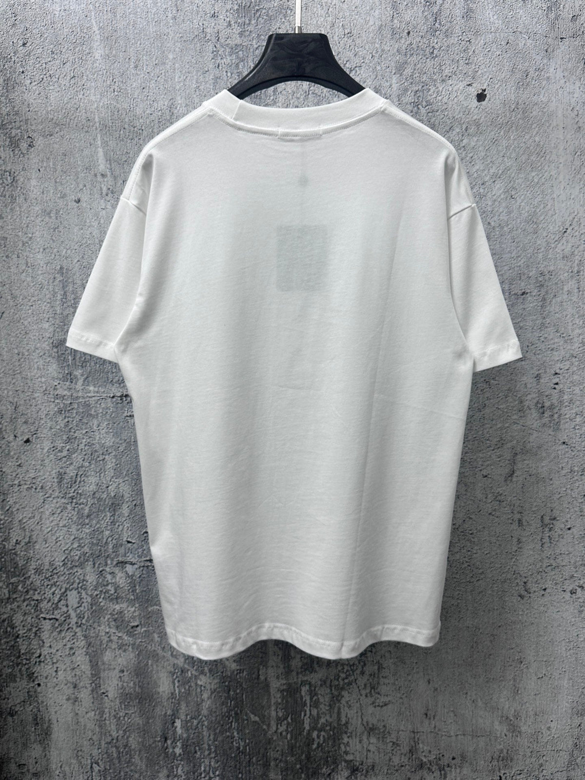 Willow nail rhinestone short sleeved unisex
