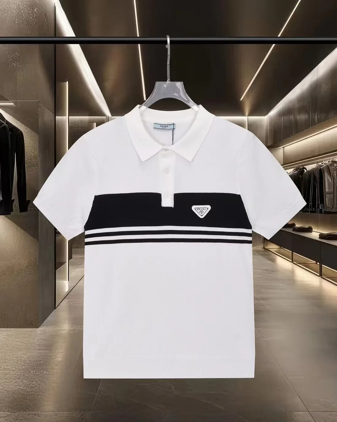 New striped knitted short sleeved polo shirt