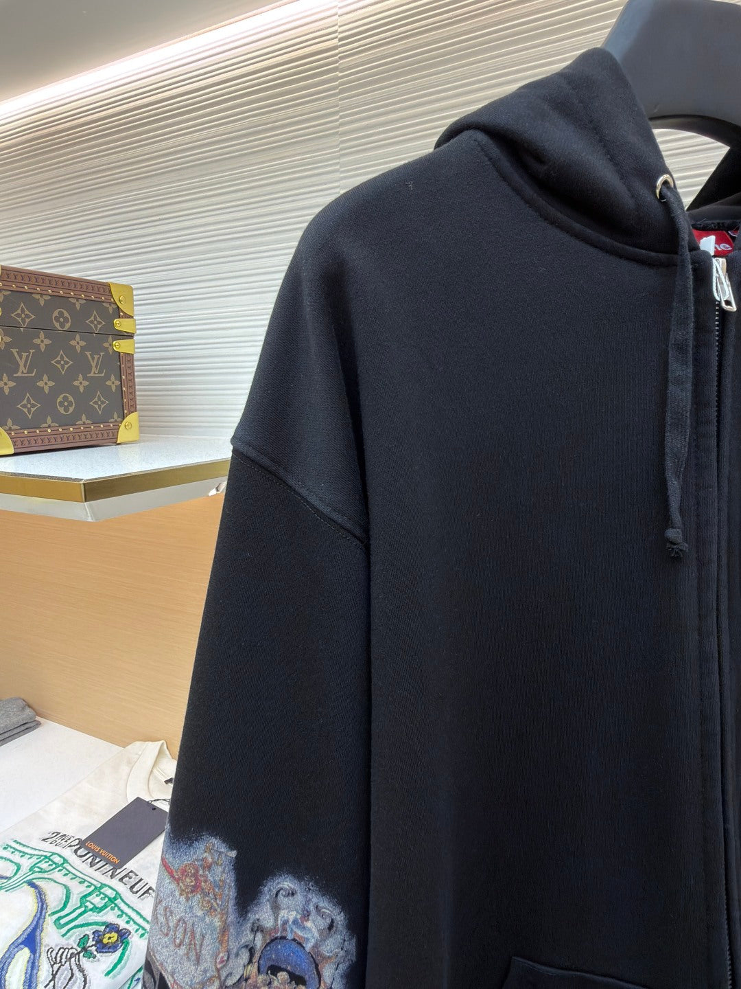 Sleeve eye print pattern hooded zipper sweatshirt