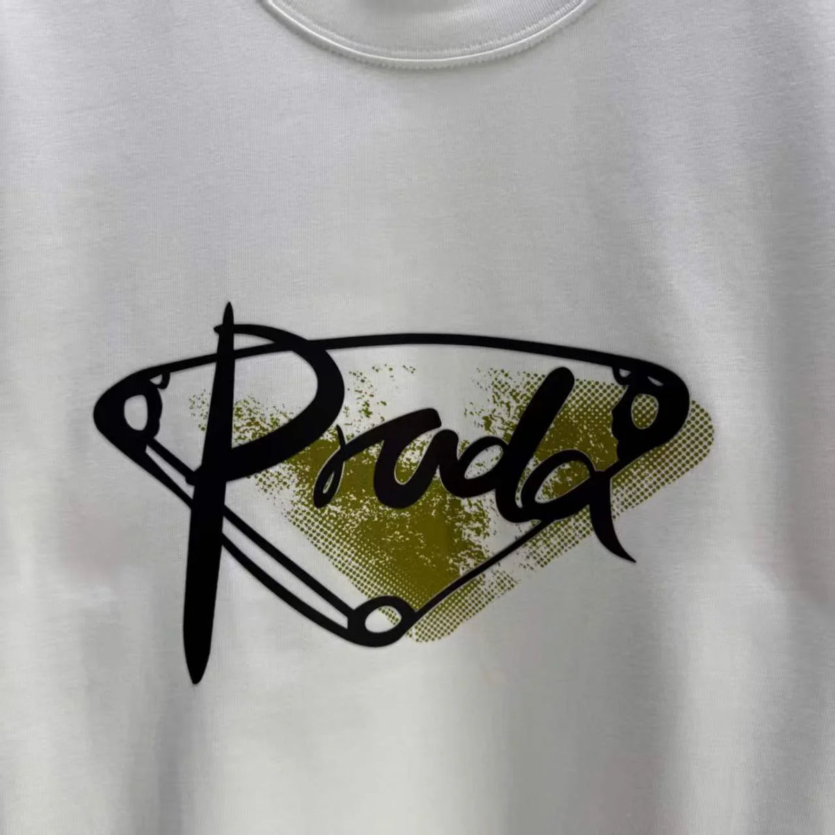 New printed short sleeved T-shirt