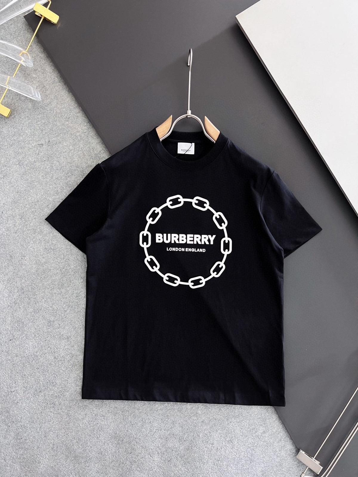 Summer new round neck fashionable short sleeved T-shirt