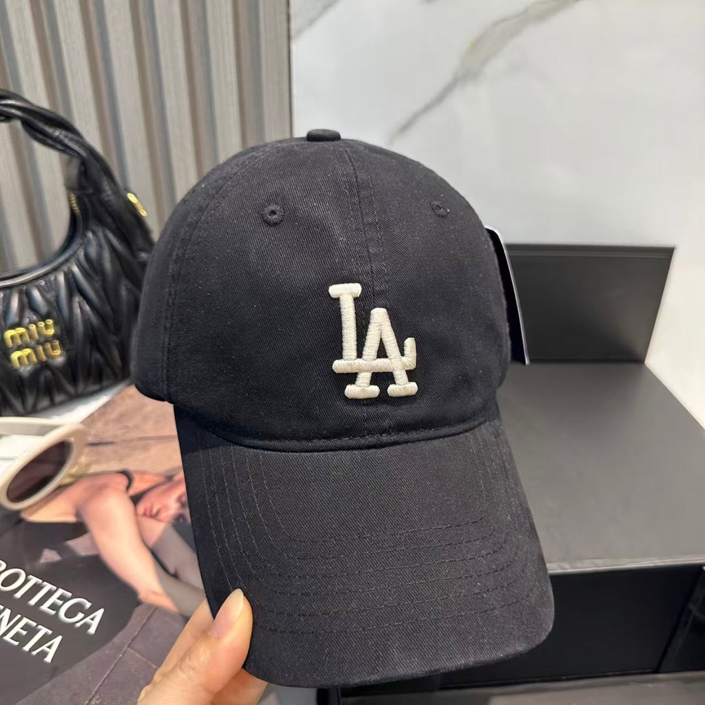 New baseball cap embroidery