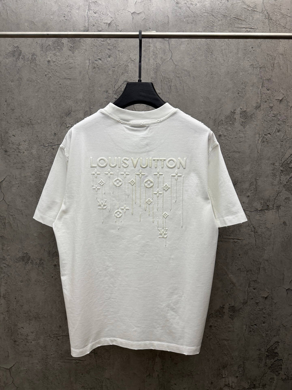 Color-Changing Embroidery T-Shirt