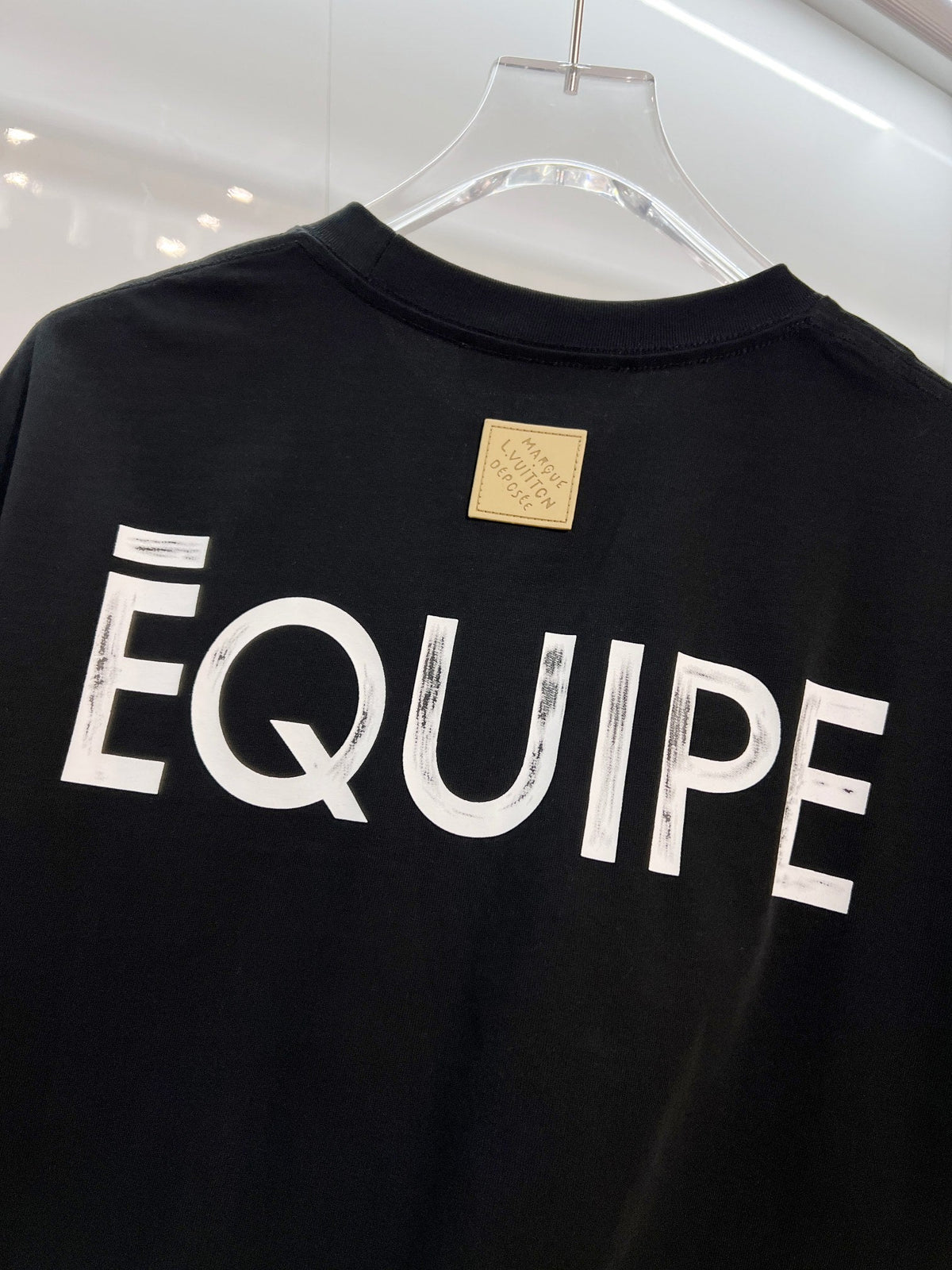 New front and rear blurred letter short sleeves
