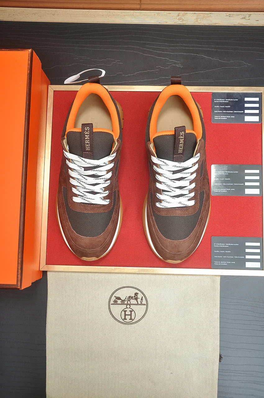 Fashionable casual men's shoes