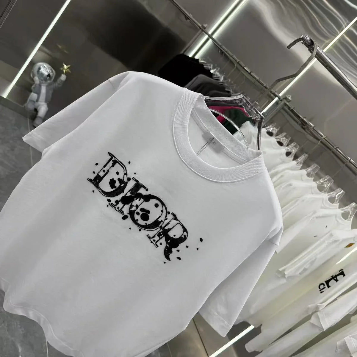 Letter embroidered t-shirt