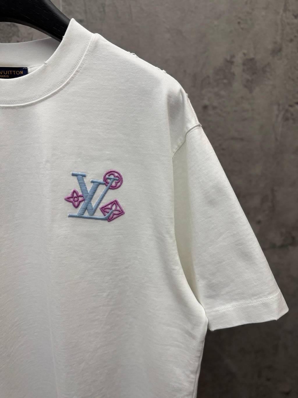Color-Changing Embroidery T-Shirt