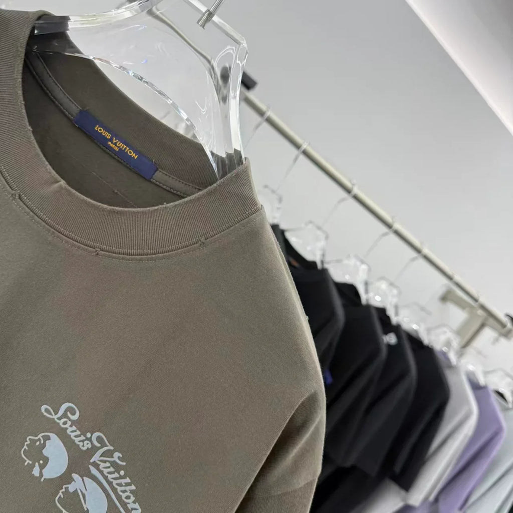 New flocking short sleeved T-shirt