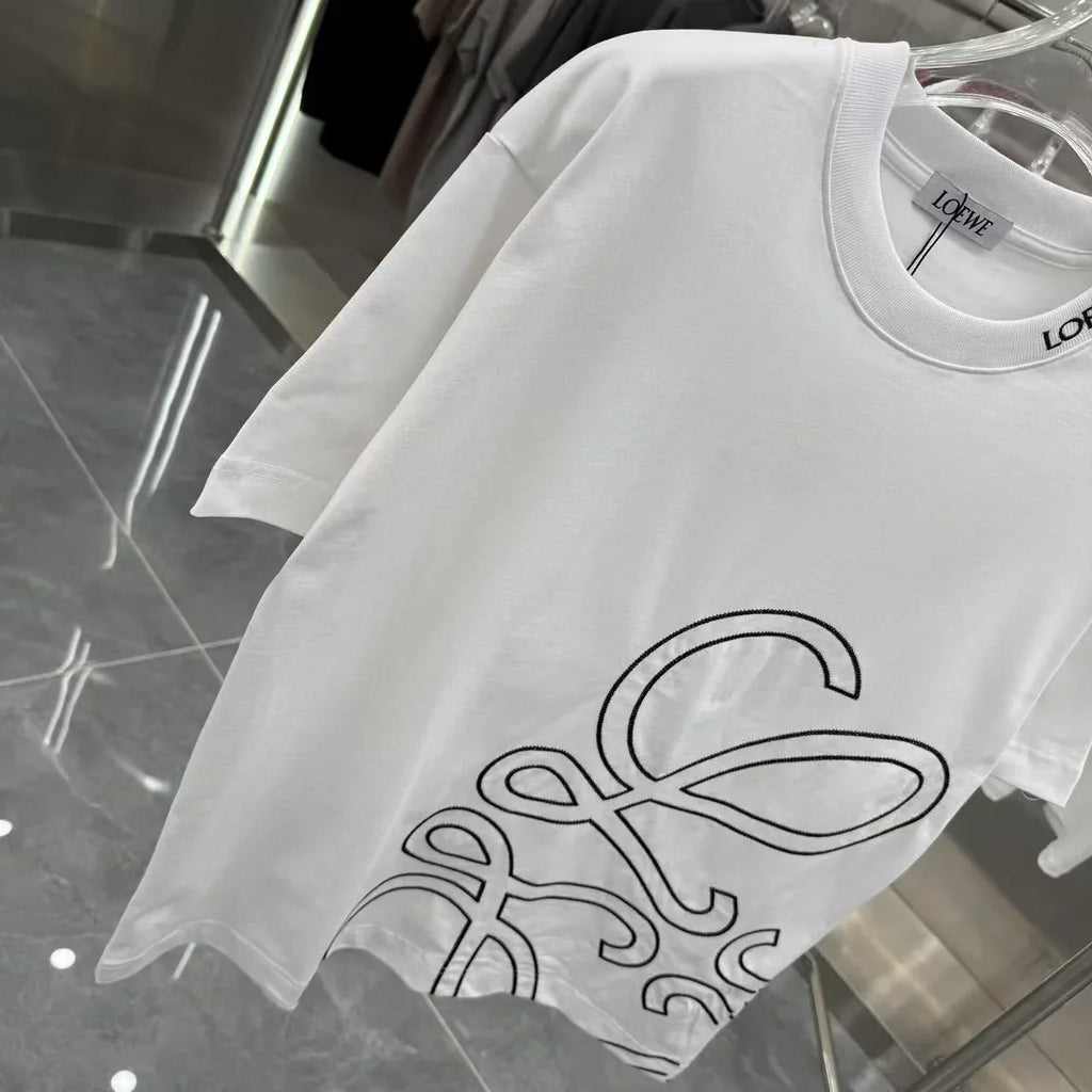 Autumn and winter new round neck short sleeved shirt