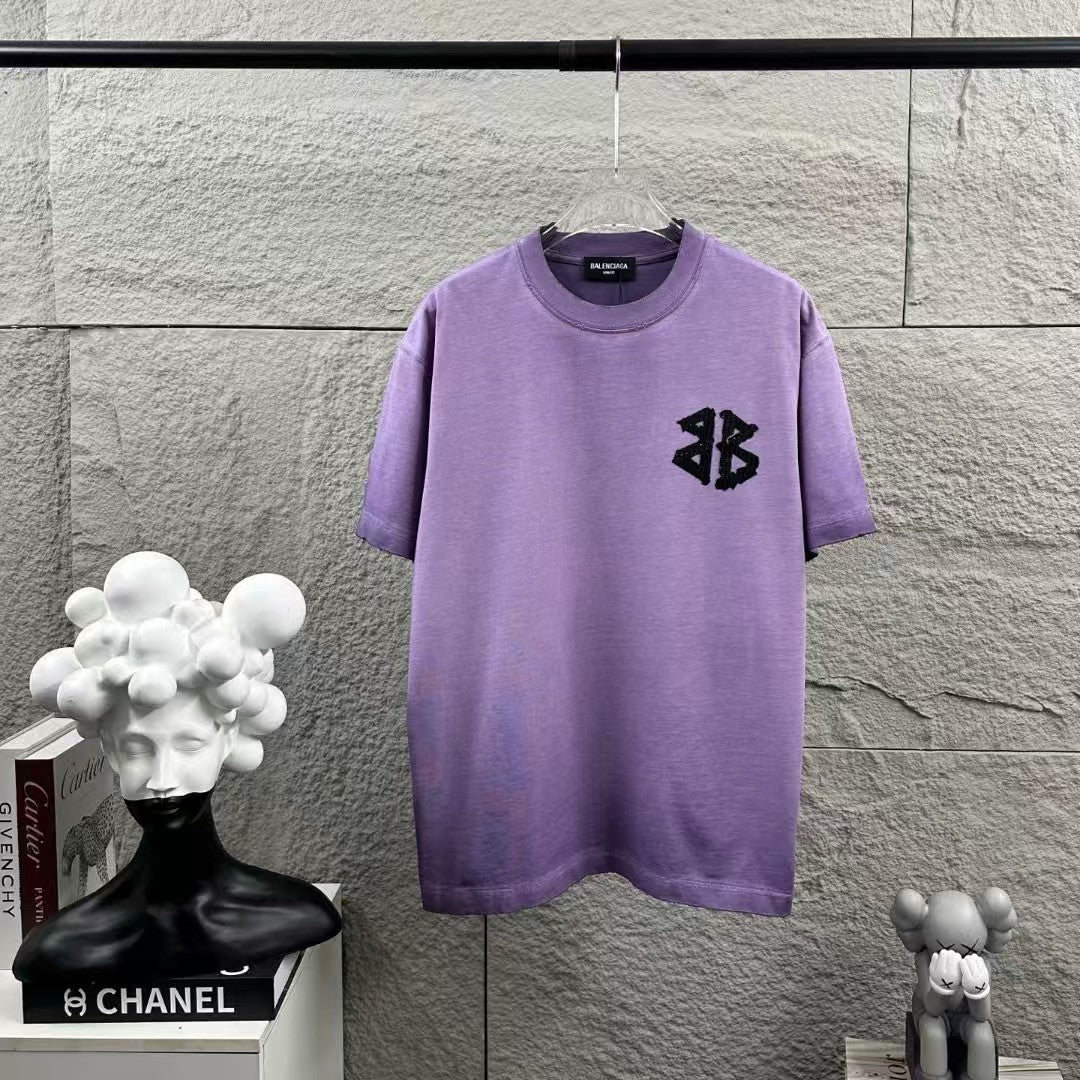 New style embroidered and rhinestone T-shirt