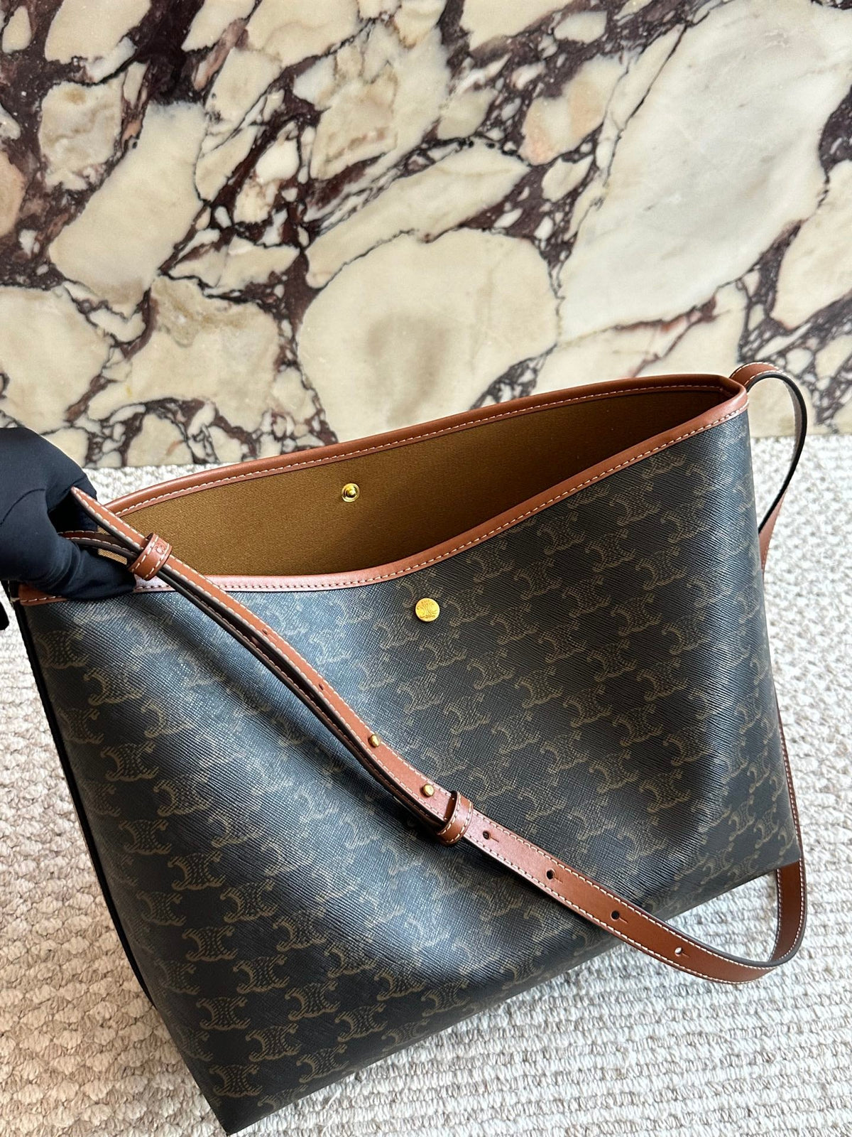 Square buckle cover mailman bag