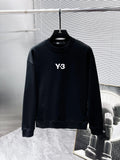 New long sleeved round neck sweatshirt