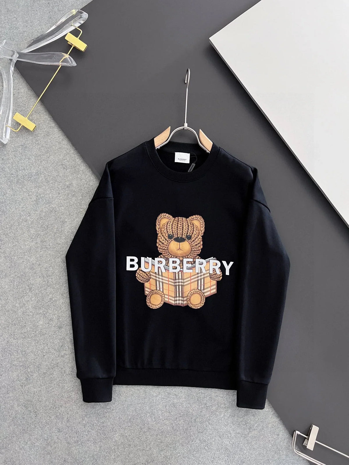 New printed pullover round neck hoodie