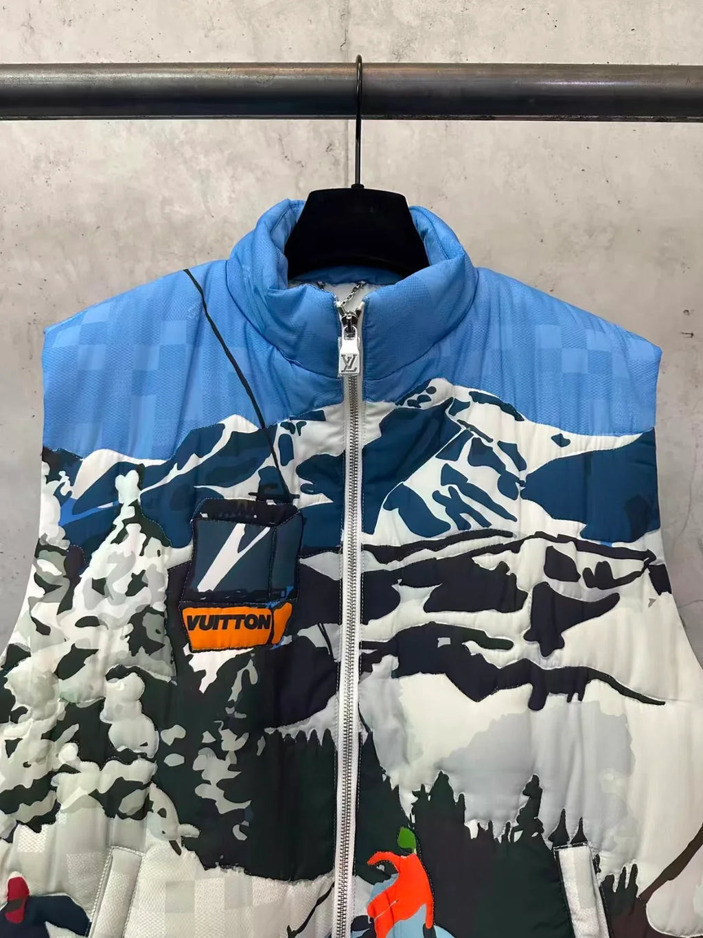 New sleeveless stitch vest jacket