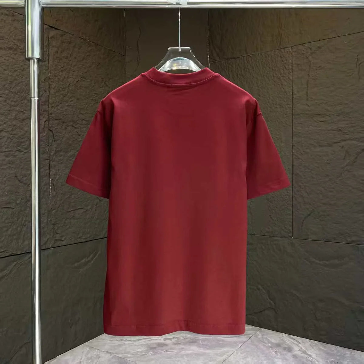 New printed short sleeved T-shirt