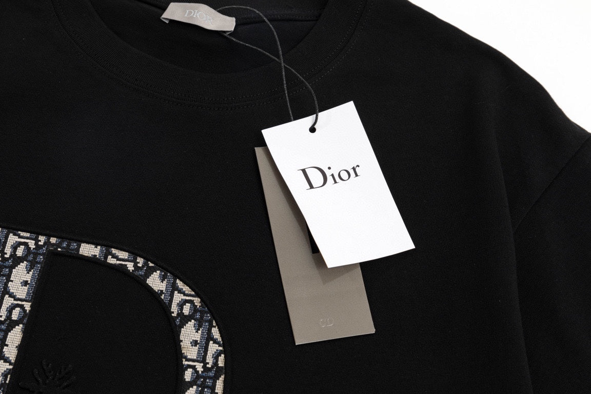 High quality textured jacquard letter patchwork embroidered T-shirt
