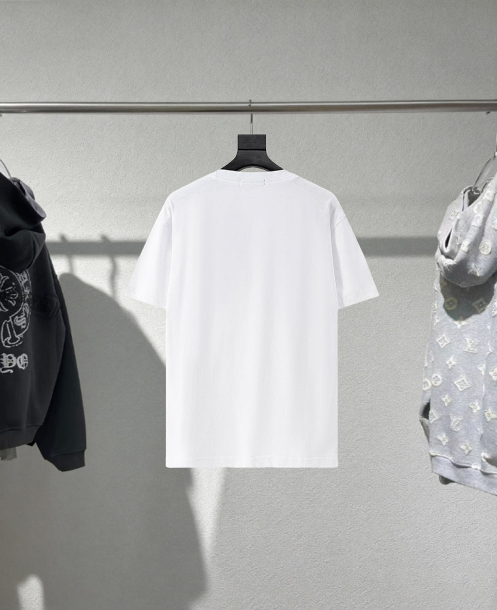 Chest sticker printed logo round neck short sleeved T-shirt 9