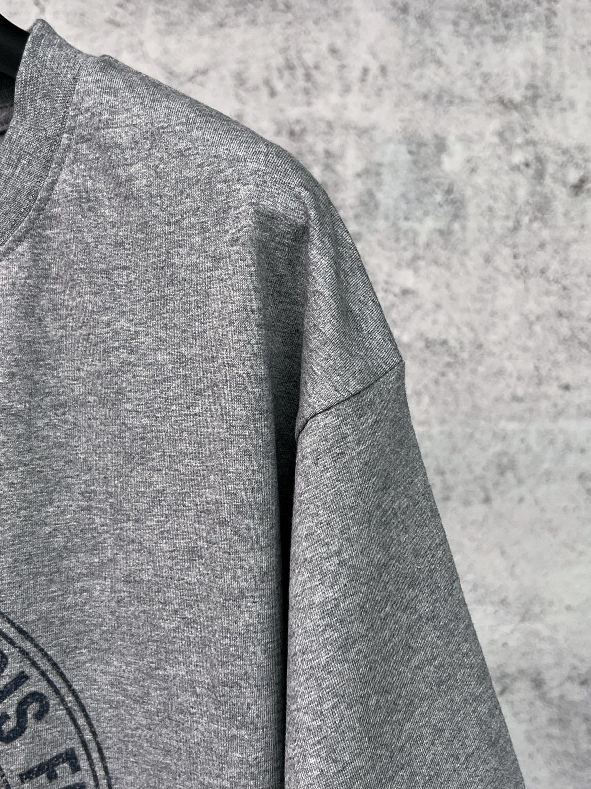 New Front Retro Badge Icon Printed T-shirt