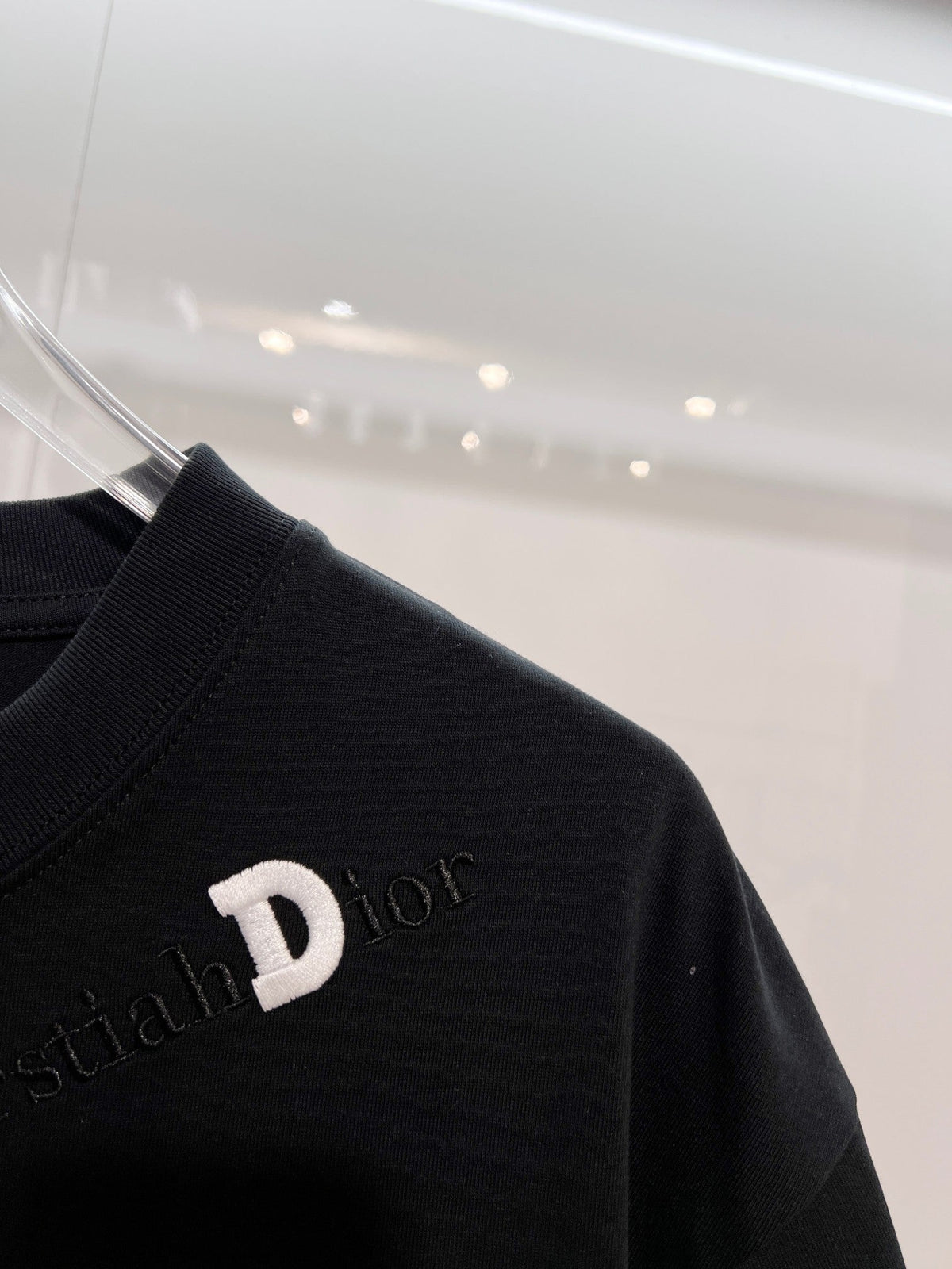 New slogan embroidered logo short sleeved shirt
