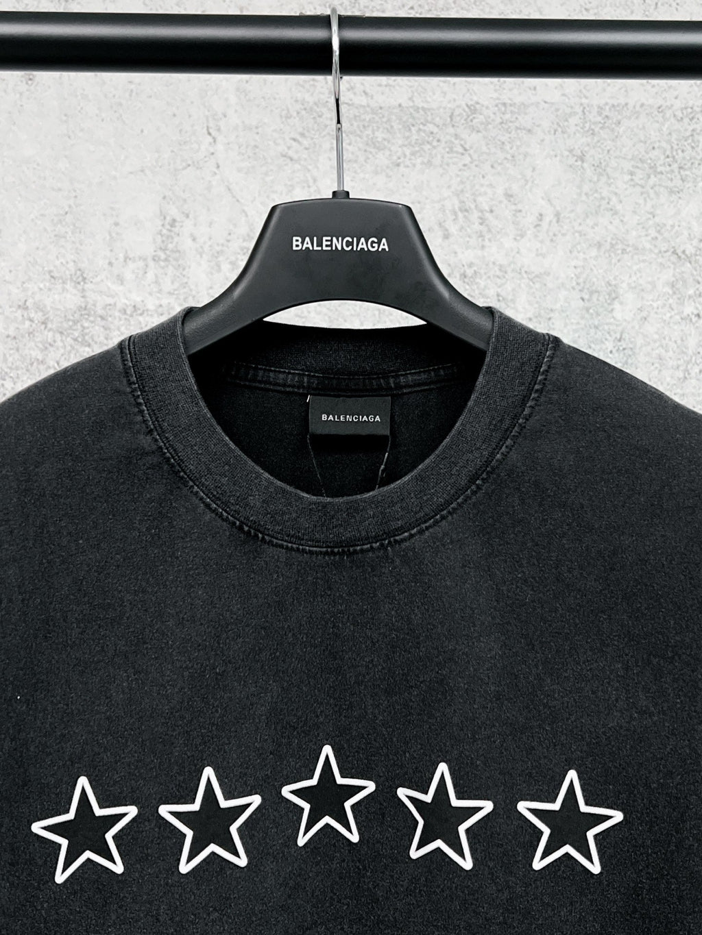 Latest Pattern Paper Tape Direct Spray Printed T-shirt