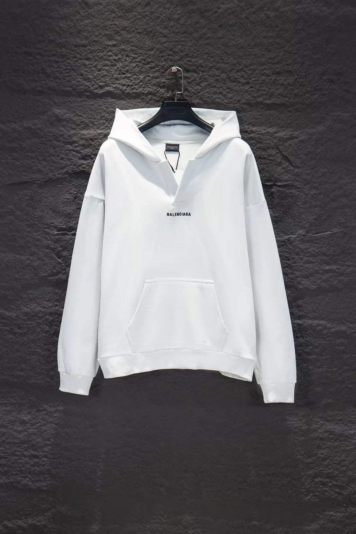 New open chest embroidered hooded sweatshirt