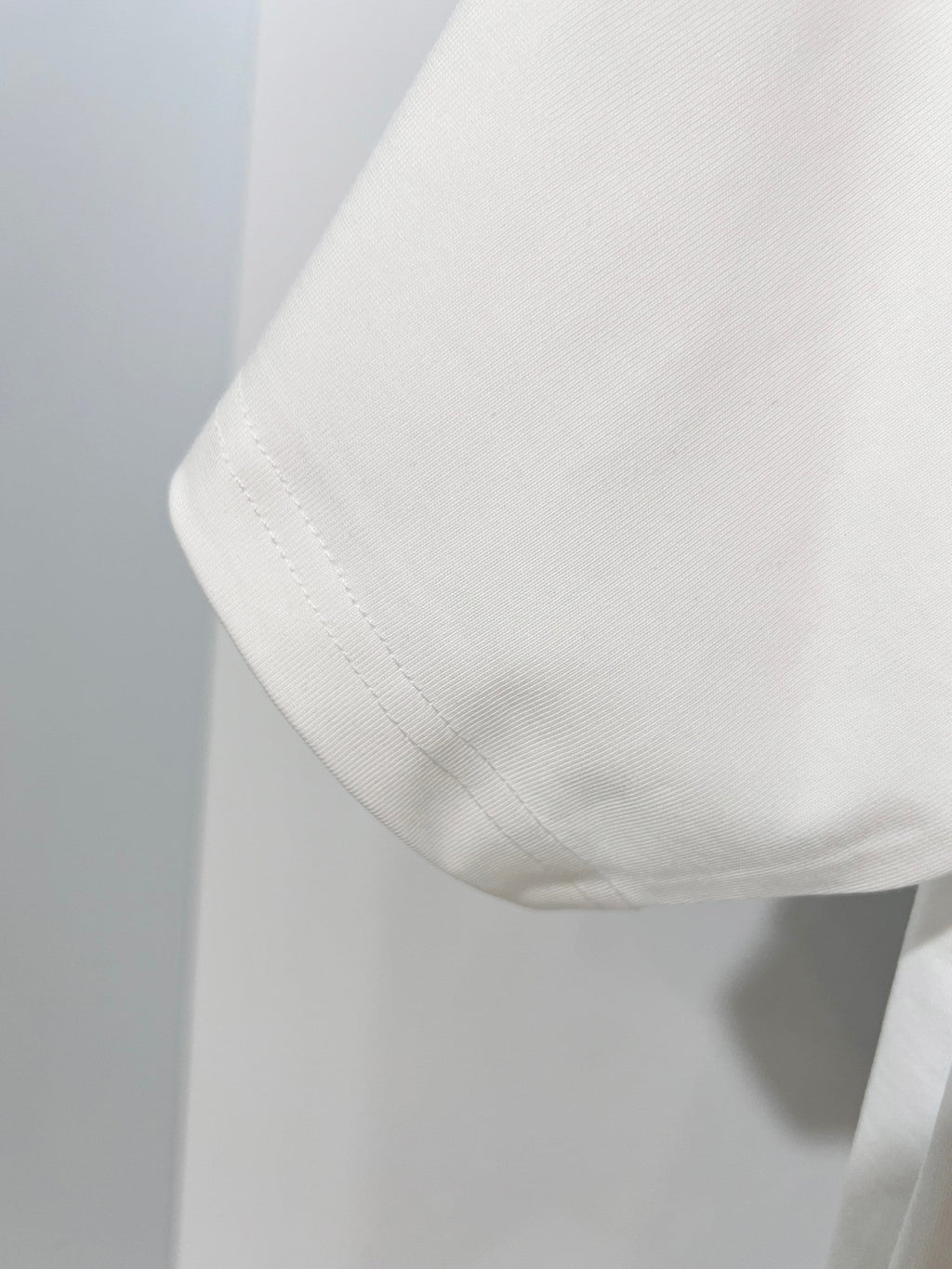 New foam letter short  shirt