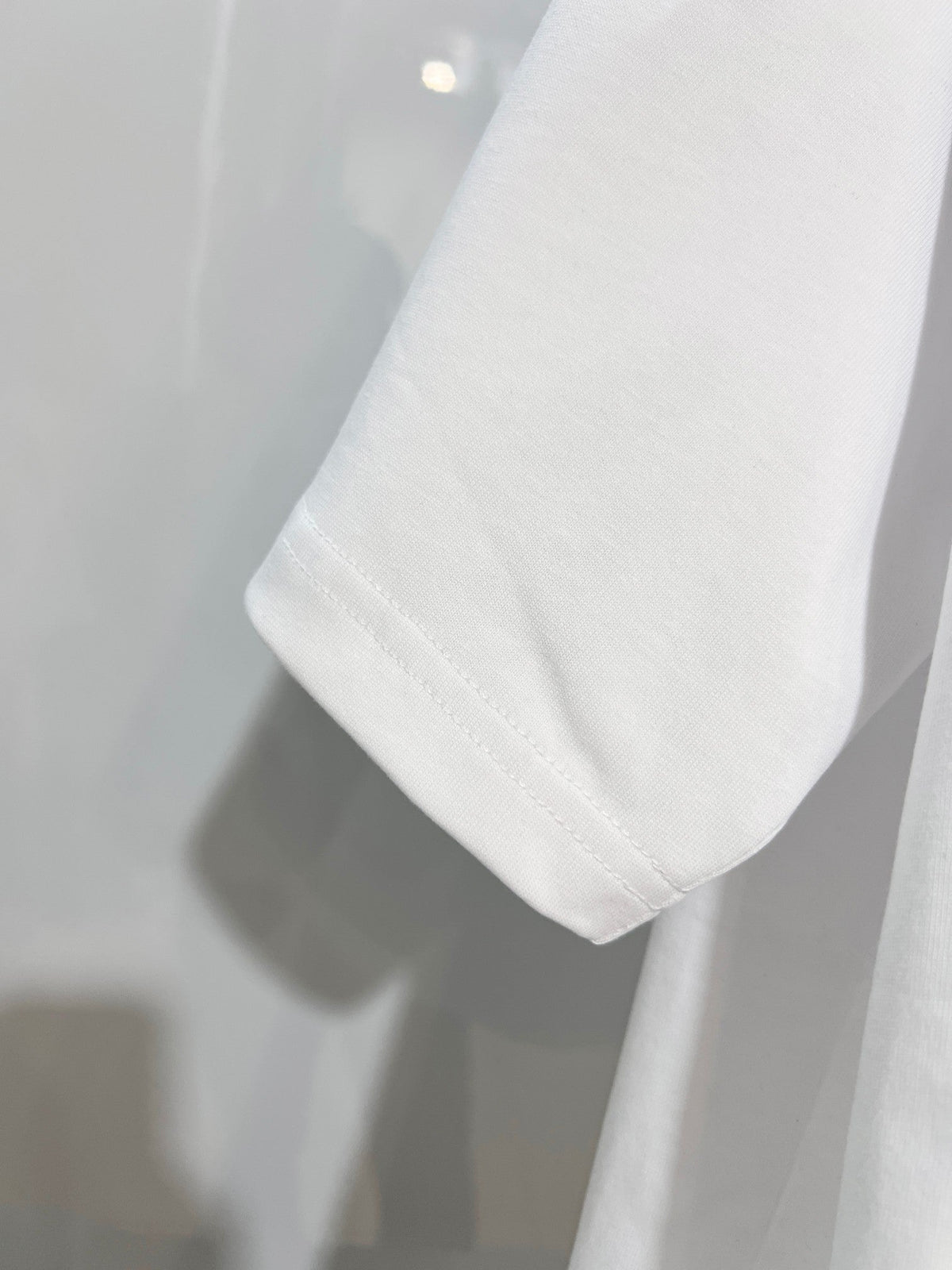 New slogan embroidered logo short sleeved shirt