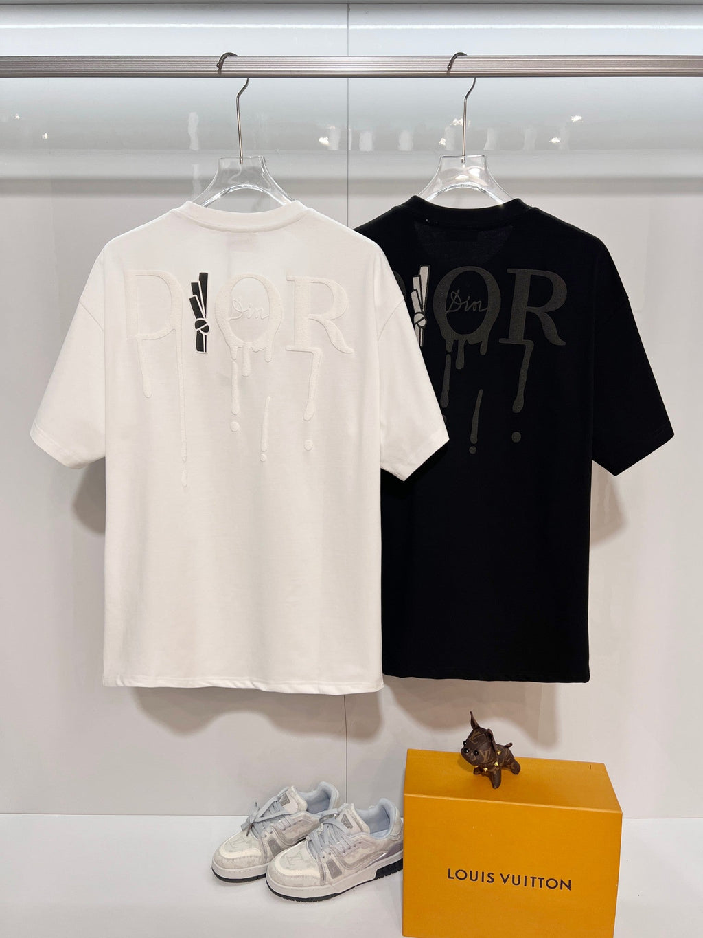 New snow velvet embroidered logo short sleeved shirt