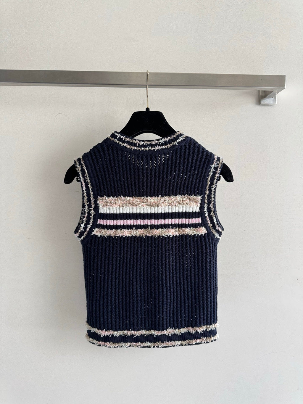 25fw Hollow knit vest