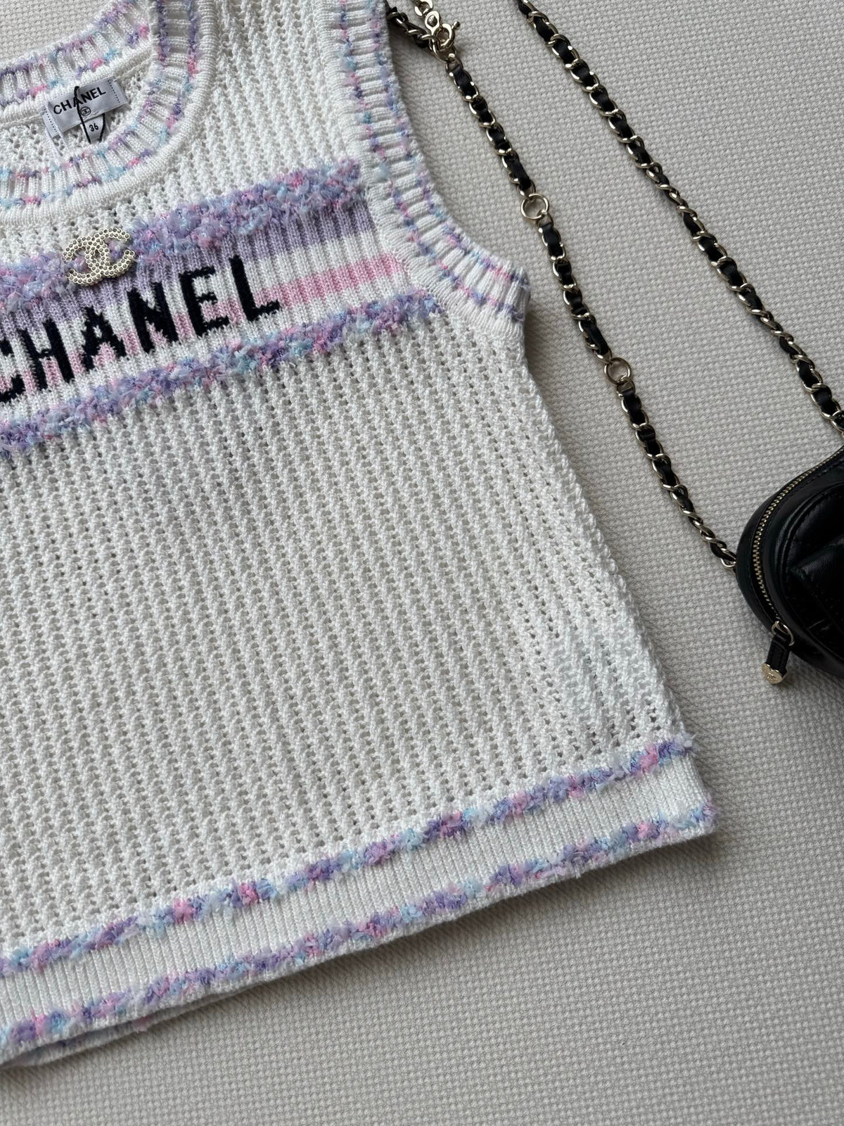 25fw Hollow knit vest