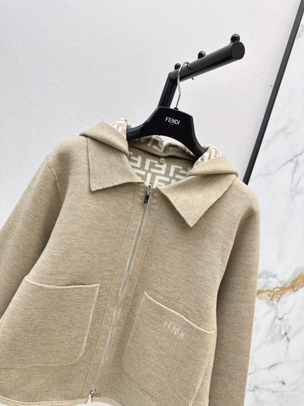 26 Early Autumn New Jacket