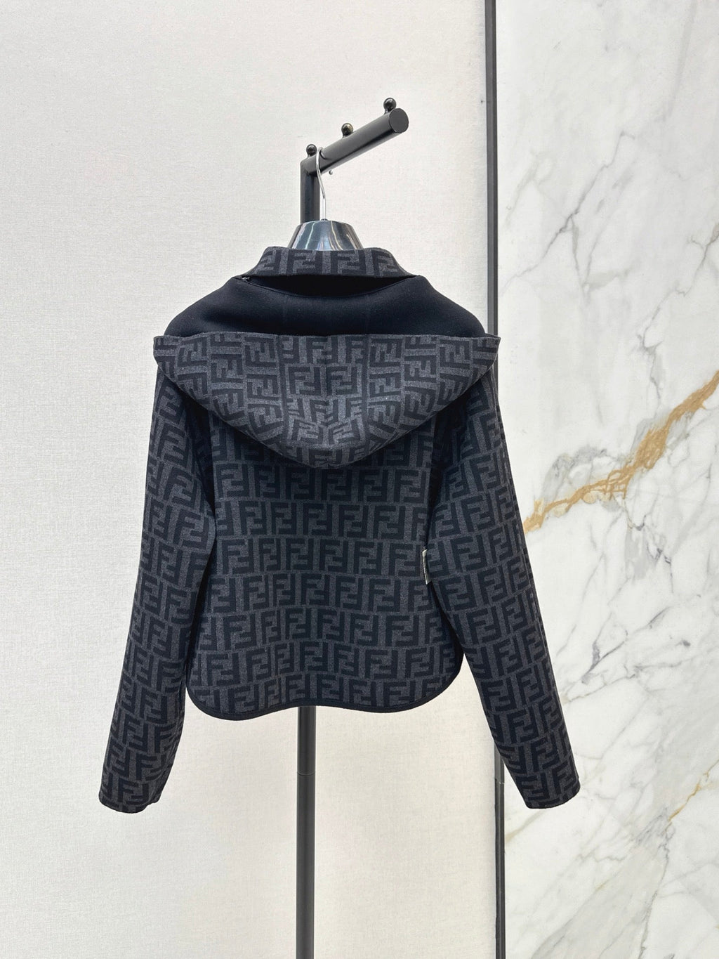26 Early Autumn New Jacket