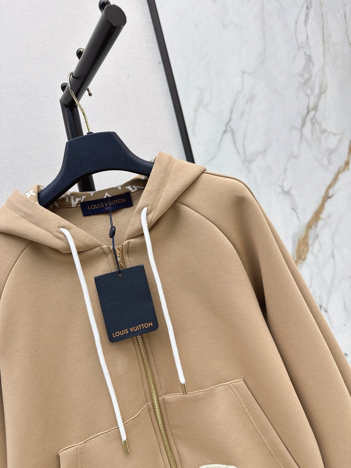 26 Early Autumn New Jacket