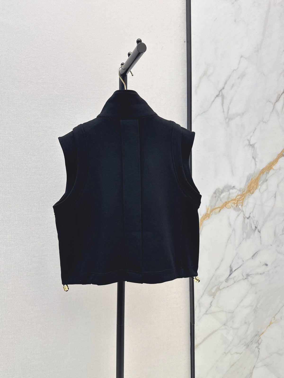 26 Early Autumn New Vest