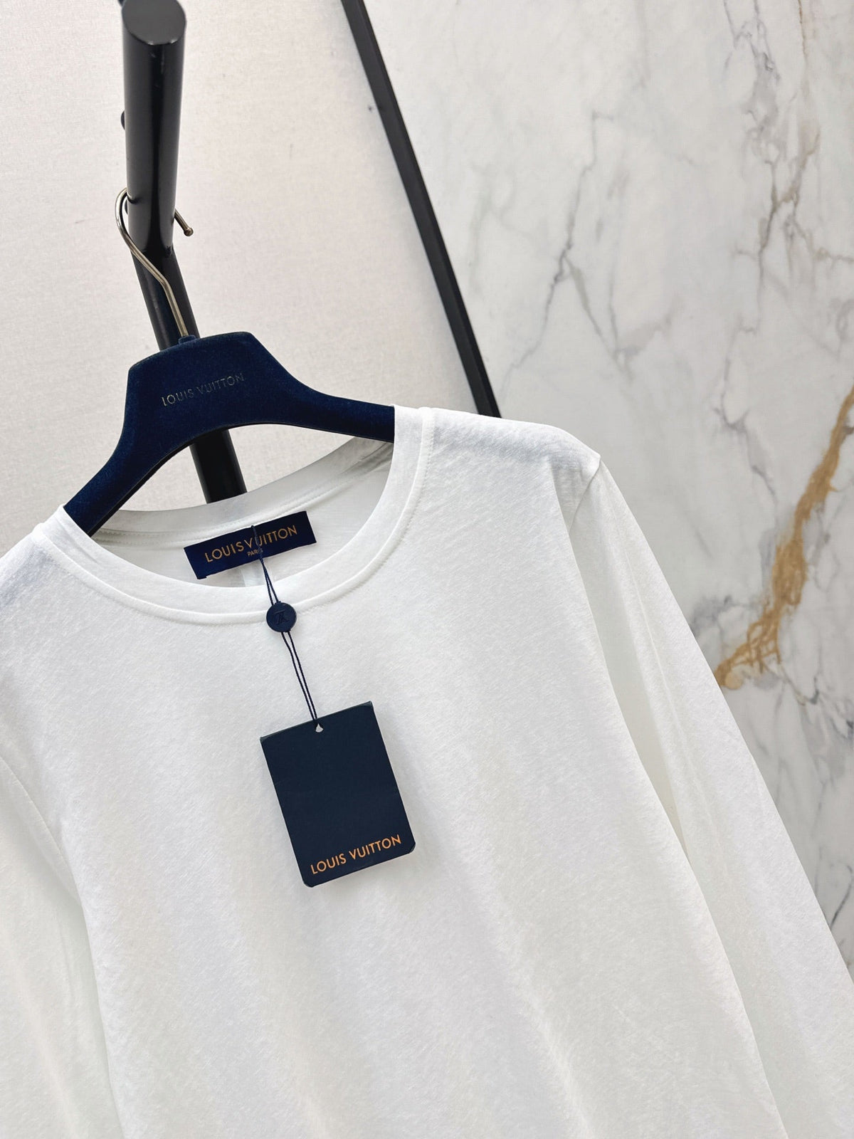 26 Early Autumn New Long Sleeve Top