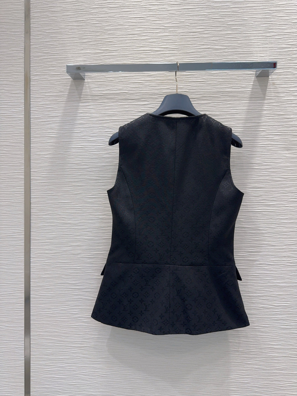 26FW New Vest