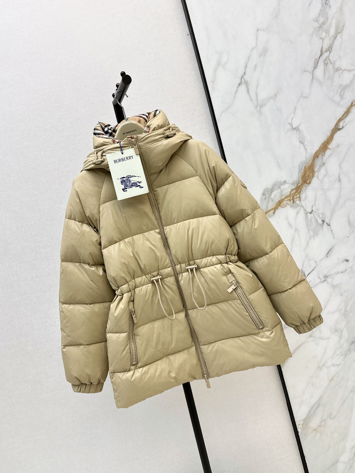 26 Fall/Winter Latest Hooded Down Jacket