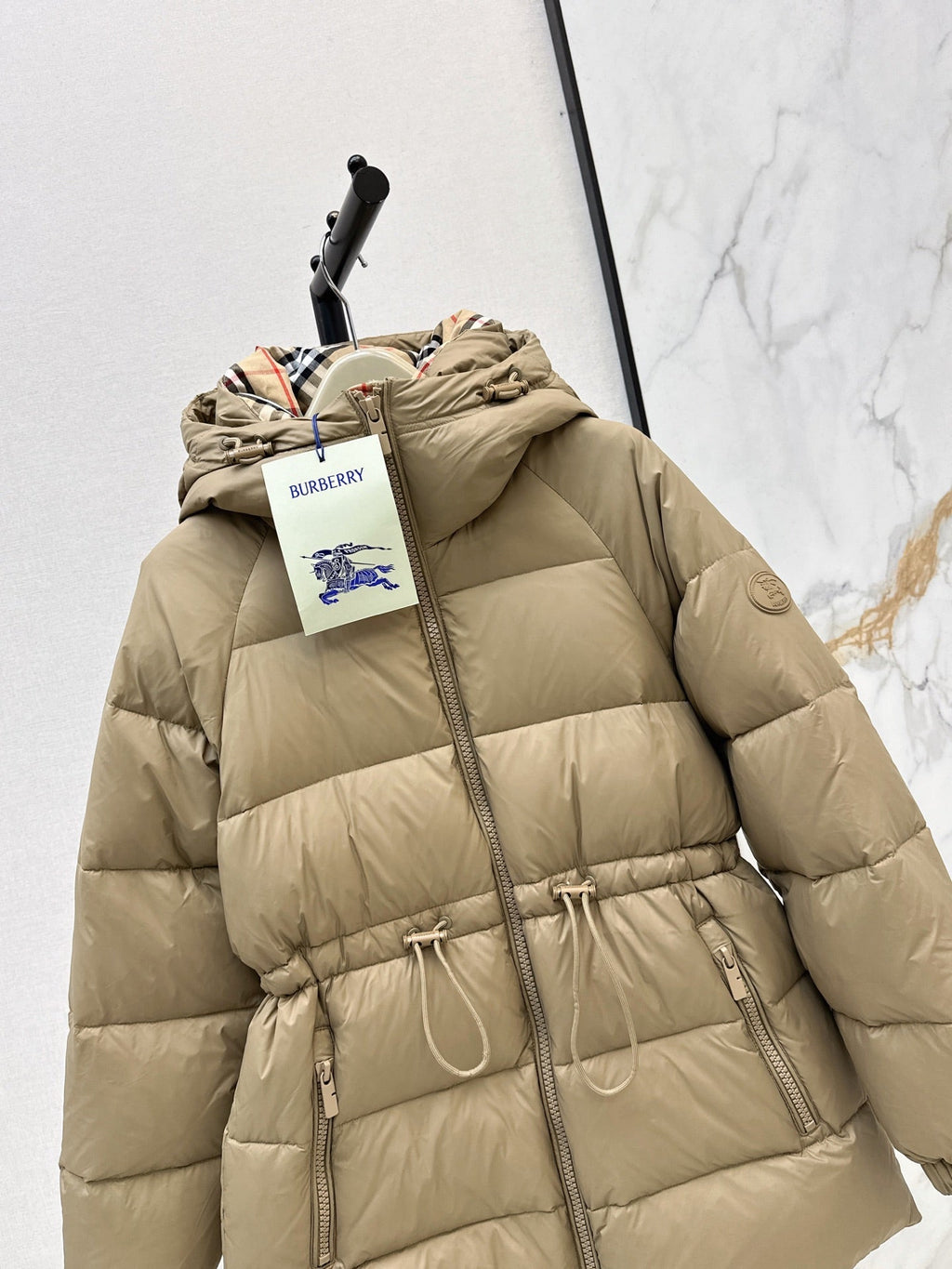 26 Fall/Winter Latest Hooded Down Jacket