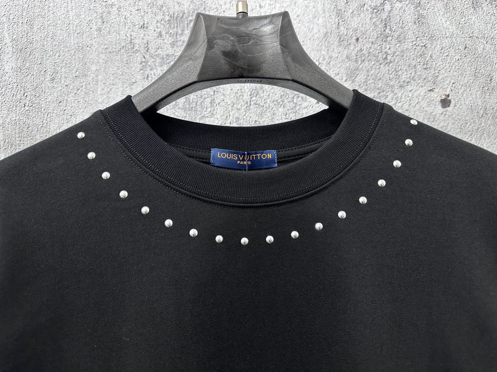Willow nail rhinestone short sleeved unisex