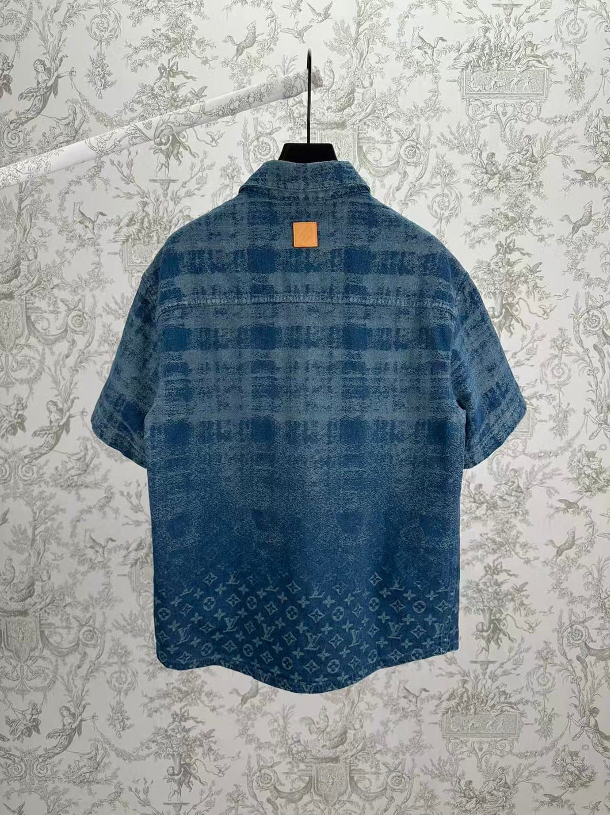 New denim short sleeved shirt