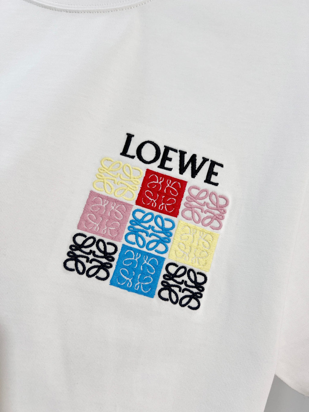 New Nine Grid Embroidered Short Sleeve