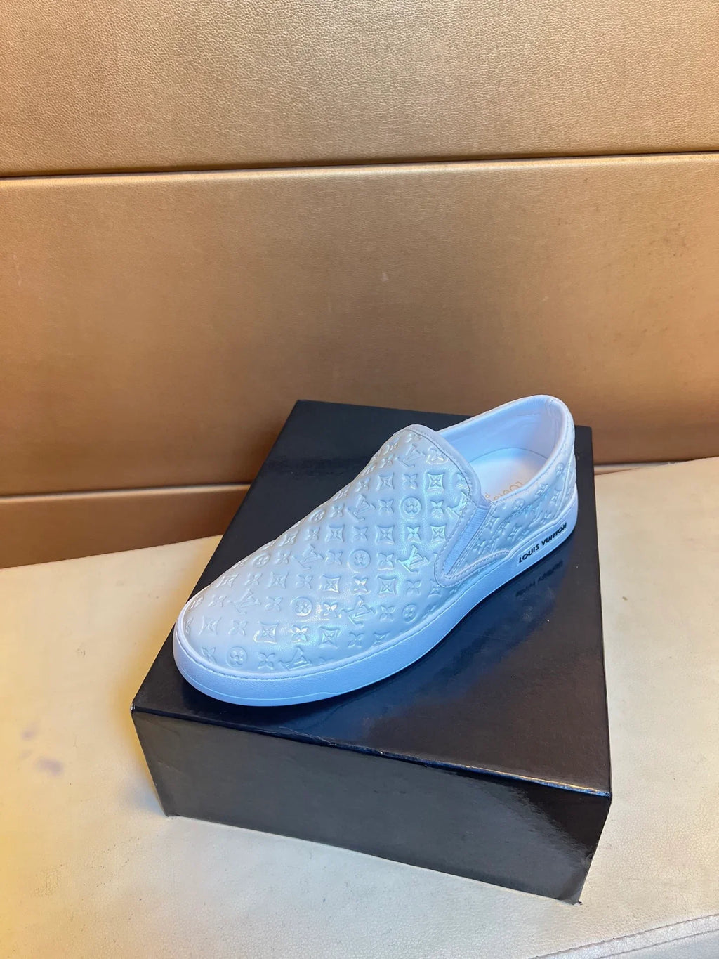 🏃 Casual shoes are a must-have for trendy men 😍