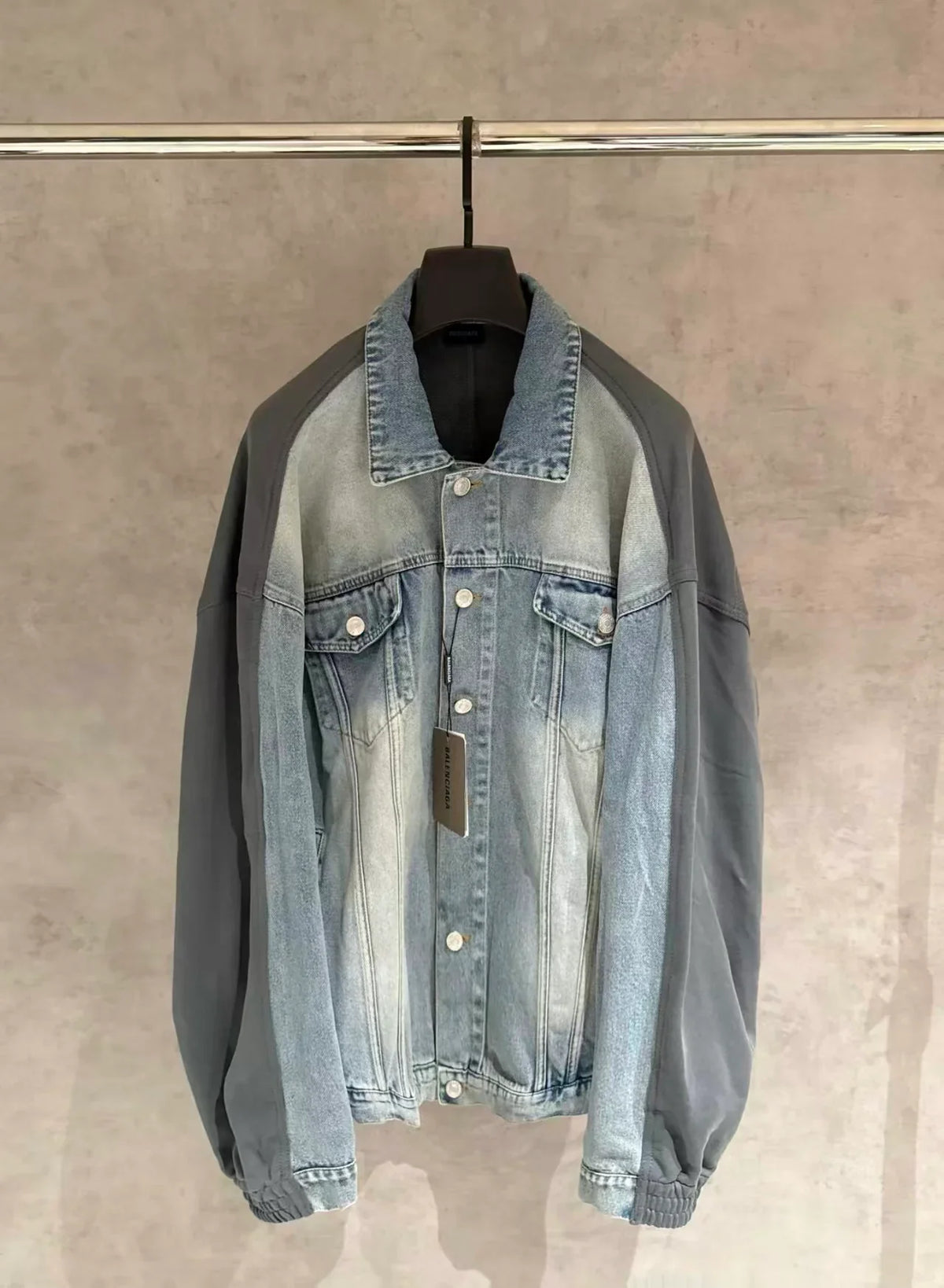 New spliced denim jacket