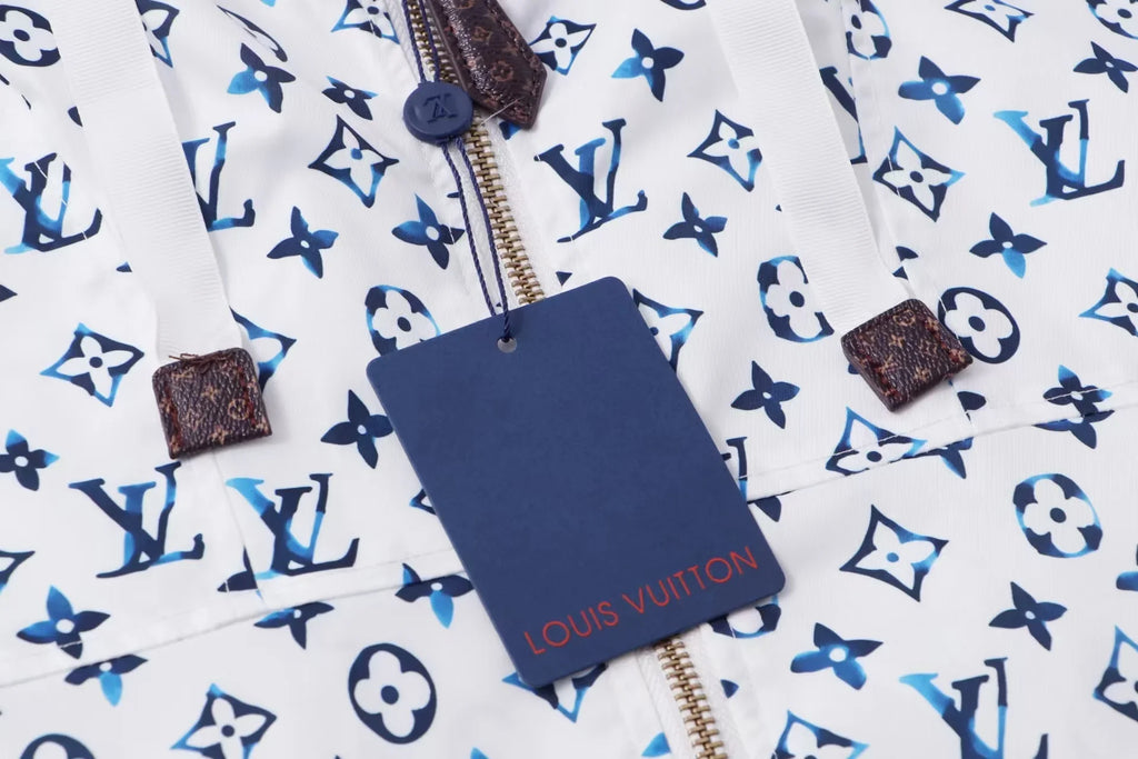 New fully printed hooded jacket