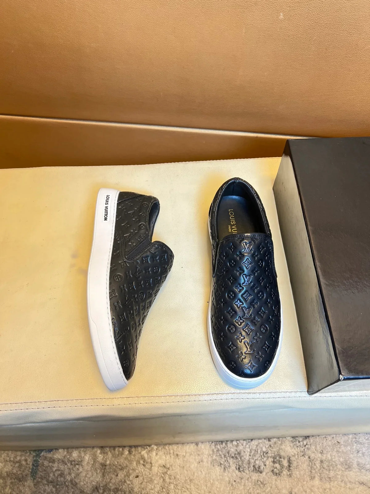 🏃 Casual shoes are a must-have for trendy men 😍
