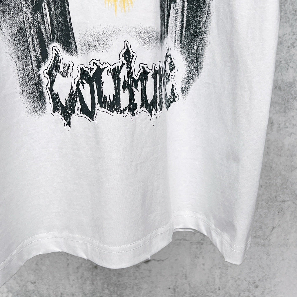 Wear out finished clothing, spray printed short sleeved T-shirt