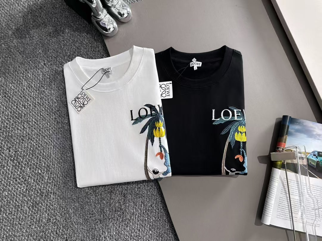 New embroidered letter T-shirt