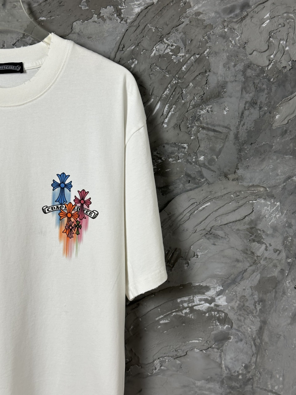 Loose fit version Unisex short sleeved t-shirt