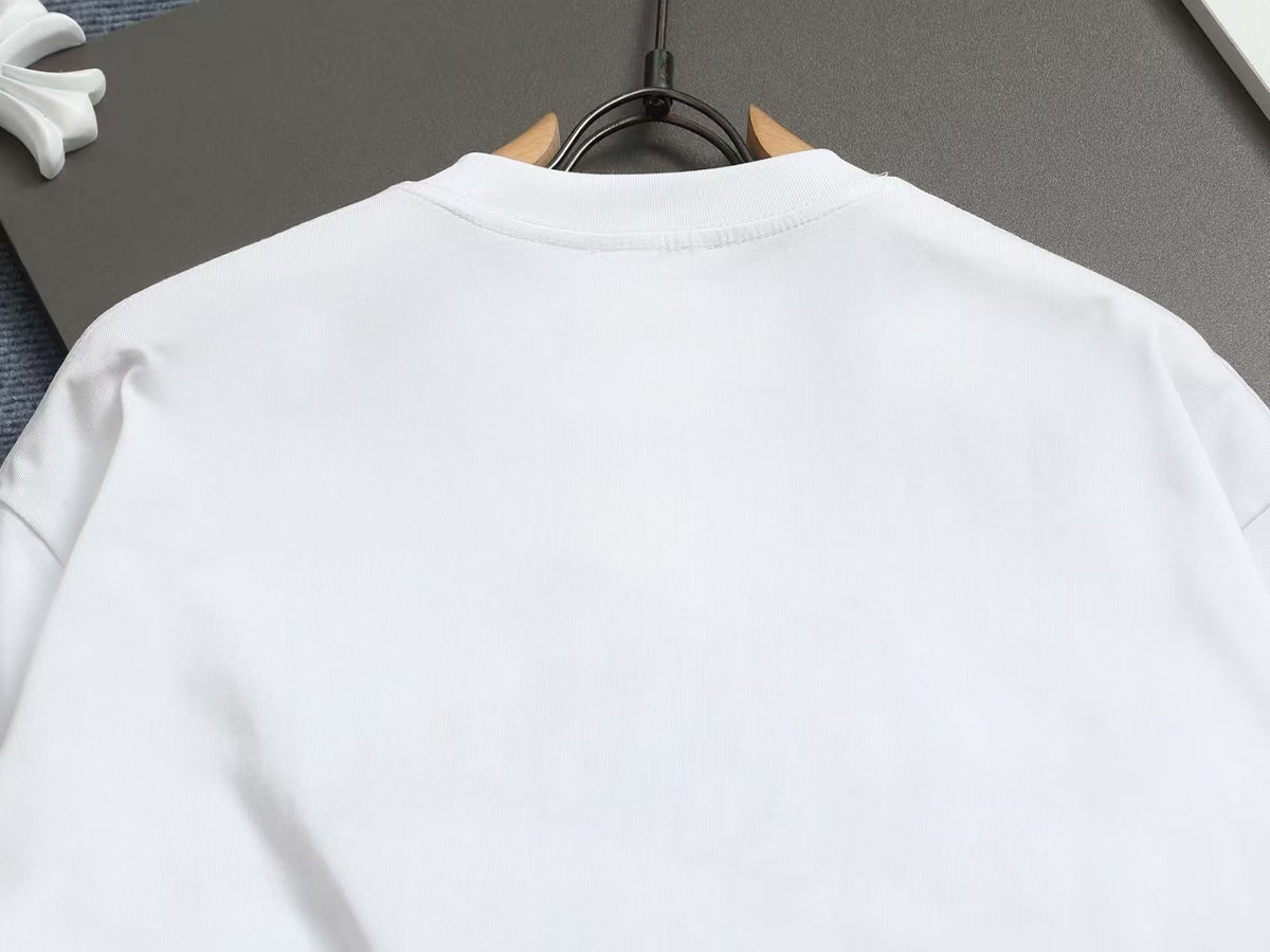 New color blocked embroidered letter T-shirt