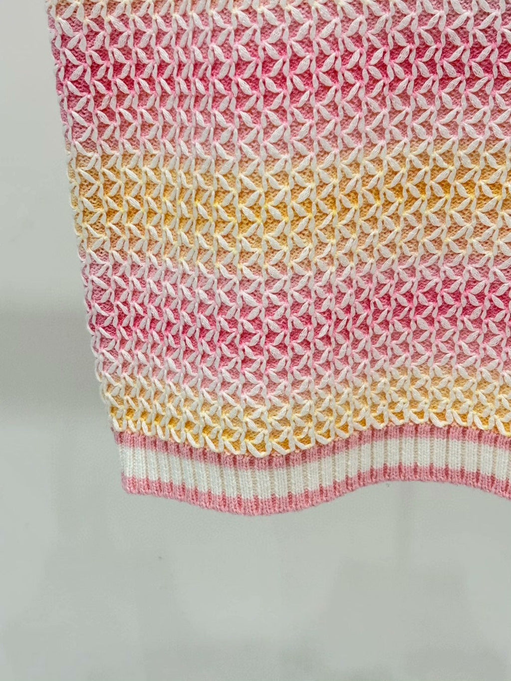 25 Summer jacquard simple knitted vest